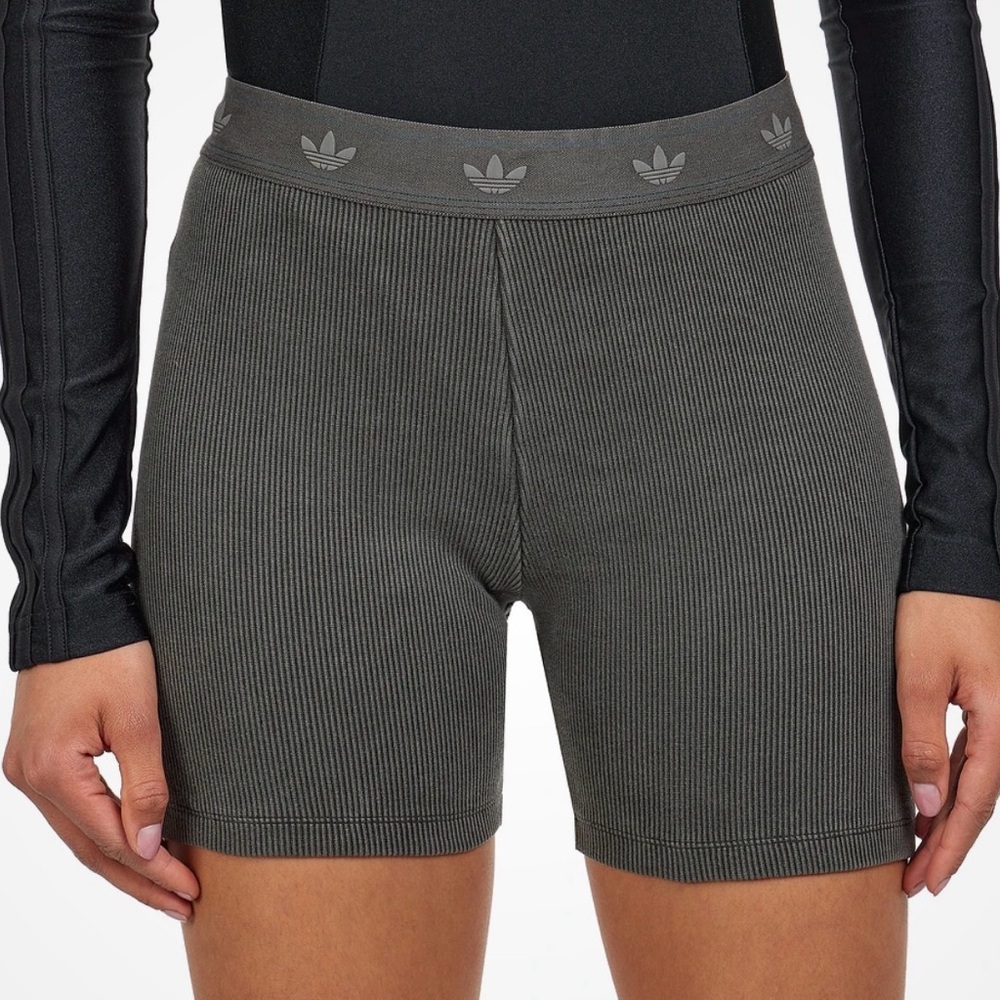 Adidas Ribbed Banded Biker Shorts